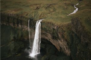 Private South Coast Day Tour with locals | Iceland | Midgard Adventure